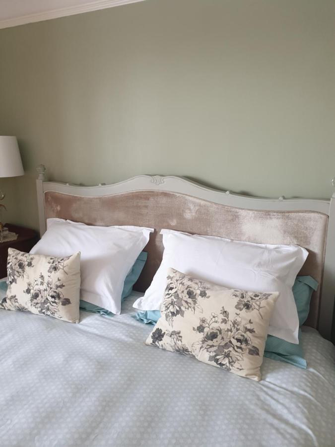 Harry'S Bed And Breakfast CBG Buitenkant foto
