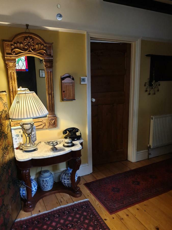 Harry'S Bed And Breakfast CBG Buitenkant foto